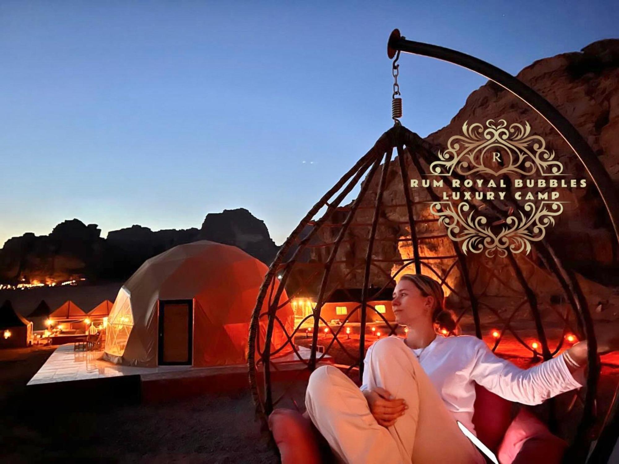 Ferienwohnung Rum Royal Bubbles Luxury Camp Wadi Rum Exterior foto